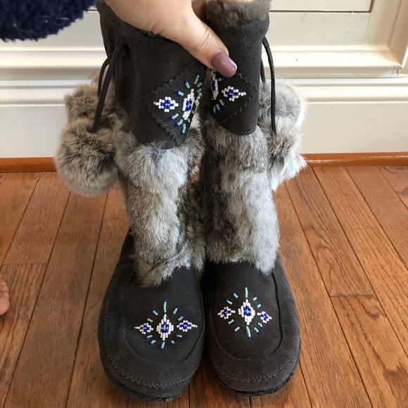gray minnetonka boots